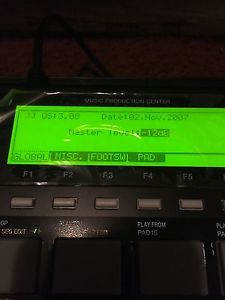 Black Akai MPC 1000/Pad Upgrade/120 GB HD/128 MB MPC Sound Library/JJ OS 3.08
