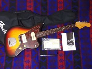 Fender Japan JM66-80 Jazzmaster Electric Guitar w/gigbag Sunburst! cij r 04-05