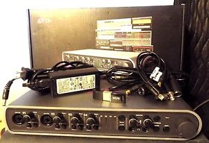 Avid Digidesign Mbox 3 Pro 24-bit 192 kHz FireWire / PT perpetual 12/11/10 ilok