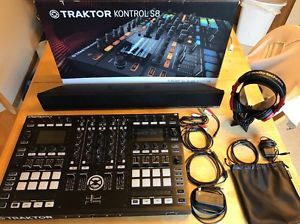 Traktor S8 DJ Starter Kit