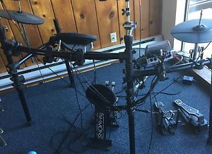Simmons SD9K electric drum set