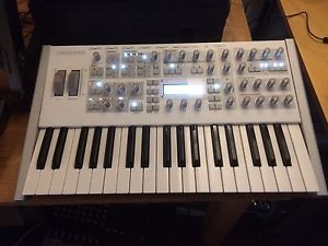 Access Virus TI Polar with Brand New Main Board & Serviced in Oct 2016