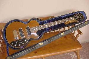 GIBSON LES PAUL 1973 ELECTRIC BASS VINTAGE RARE WITH ORIGINAL CASE TRIUMPH MUSIC