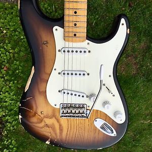 Fender Masterbuilt Custom Shop Stratocaster Ash Body - Yuriy Shishkov 1954 1955