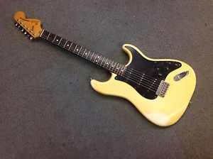Fender hardtail Strat USA 1978 original paint with fitted fender hard case