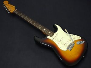 Fender Mexico Classic Series 60's Stratocaster 3Color Sunburst Electric