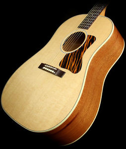 Used 2015 Gibson Montana J35 Slope-Shoulder Dreadnought Acoustic/Electric Guitar