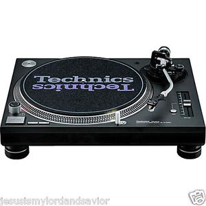 Technics SL-1210MK5 Analog DJ Turntable