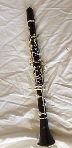 Selmer Paris Signature Professional Bb Clarinet