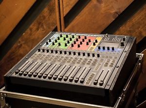Used Soundcraft SI 16 Expression Mixer