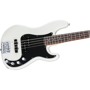 Fender Deluxe Active Precision Bass Special Maple Fretboard Olympic White DEMO