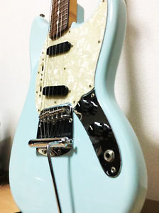 Fender Japan '65 Reissue Mustang MG65 Daphne Blue R-Serial CIJ Electric Guitar