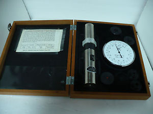 Bruel & Kjaer Type 4220 Pistonphone  w/ Pressure Gauge & Shields