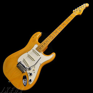 G&L S-500 Leo Fender Signature 1991 Natural/M good condition w/Hard Case