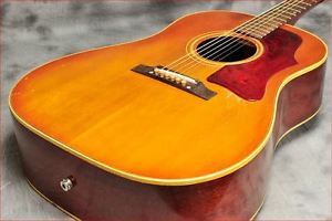 Gibson 1966 J-45 Used w / Hard case
