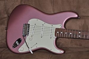 Fender ﻿American Vintage 1965 Stratocaster ﻿ Burgundy Mist FSR - Black Dot Music