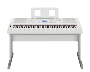 Yamaha DGX650 Digital Piano - White (DGX 650 WH/White)