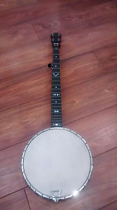 Windsor Popular Model 1 Vintage Banjo made in Birmingham 1920s with case