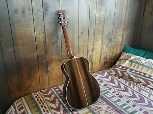 Martin Standard 000-28 Acoustic Guitar