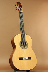 CORDOBA 45MR CD New    w/ Hard case
