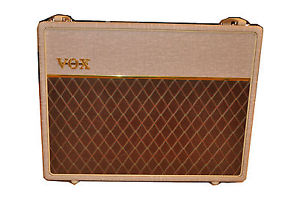 Vox V212HWX wie NEU