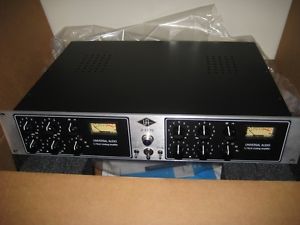2-1176 Universal Audio Compressor/Limiter, 2012