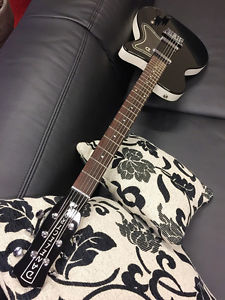 DANELECTRO 56 Baritone BLK E-Gitarre, schwarz