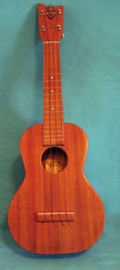 Vintage March1969 Kamaka  Concert Ukulele - w/ Case & Extras Excellent Condition