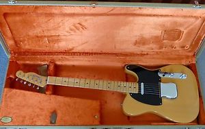 FENDER American Vintage 1952 TELECASTER reissue 2005 w/case & all accessories