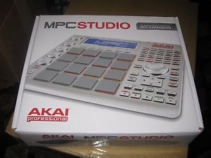 Akai MPC Studio
