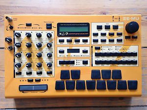 E-mu XL-7 Command Station incl. OS ver. 2, manual and power cable