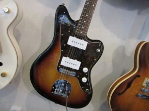 Free Shipping Used Fender Japan JM-66 2010s Electric Guitar