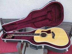 Taylor 810 with L.R. Baggs-Pickup System Dreadnought Acoustic Guitar