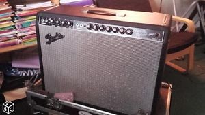 Twin Reverb 1965 made on USA (avec flight case)