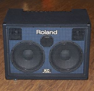 Roland KC- 880 Stereo Mixing Keyboard Amplifier w/ Cover (SKU 5499)