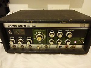 Roland Space Echo RE201 Tape Echo And Reverb