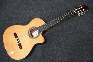 Jose Ramirez 2N-CWE/Aura Electric Cutaway Classical guitar w/Gig bag