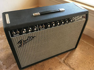 Fender Vintage Reissue '65 Deluxe Reverb Combo Amplifier 22 Watts JENSEN