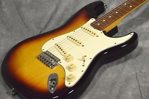 Used Fender Japan ST62-70TX 3Tone Sunburst From JAPAN F/S