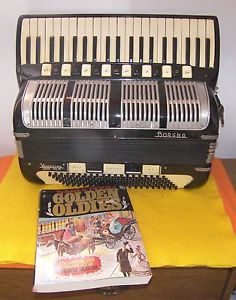 ACCORDION 120 BASS BORGNA VINTAGE - ONE OF A KIND
