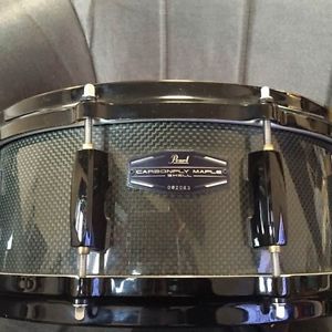 Used! PEARL Carbonply Maple Shell Snare Drum Black 14"x5.5"