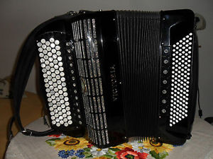 Victoria Akkordeon Mod. AC 420 V