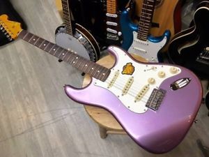 Squier by Fender  FSR Classic Vibe Stratocaster /123