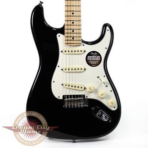 Fender American Standard Stratocaster in Black with Maple Fretboard Demo