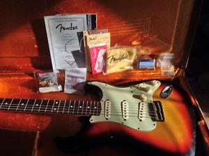 Fender Stratocaster Custom Shop 1960 Relic Sunburst