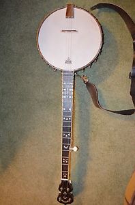 DEERING 5 STRING BANJO