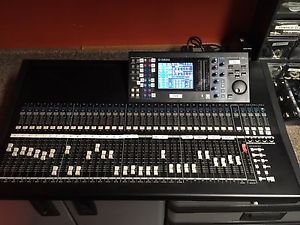 Yamaha LS9-32 Digital Mixer | FREE Shipping | Excellent Condition!