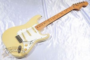 Fernandes FST-60 Used Guitar Free Shipping from Japan #g1141