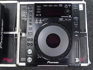 Lettore Pioneer CDJ 850.