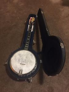 B&D Silver Bell Medalist Banjo w/case
